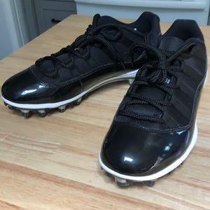 🔥Jordan - Mens size 11 football cleats🔥